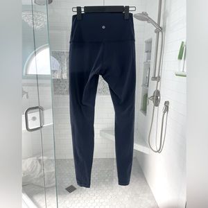 Lululemon Wunder Under leggings, 10in high rise, 30in inseam, sz 8, navy